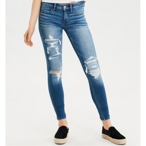 American Eagle Next Level Stretch Distressed Jegging Size 4
